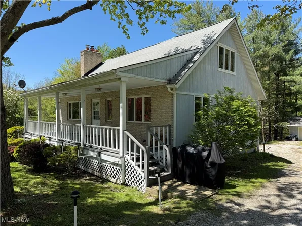 5123 Hemlock Ln, Geneva, OH 44041