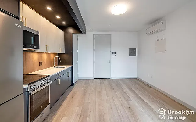 Rented by Brooklyn Group | media 15