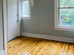 450 Main St #G, Winsted, CT 06098