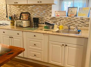 53 Garfield Ave #B, Bristol, RI 02809