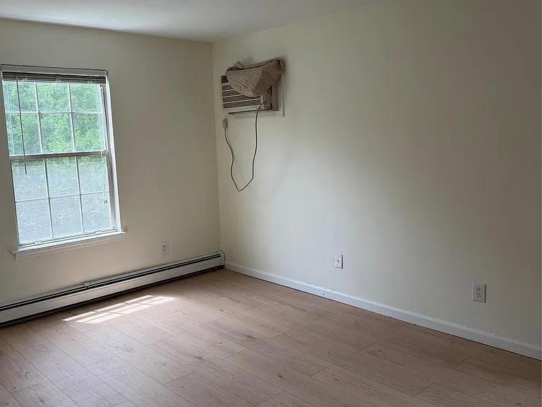 2 Lexington Hl #10 — Photo 19