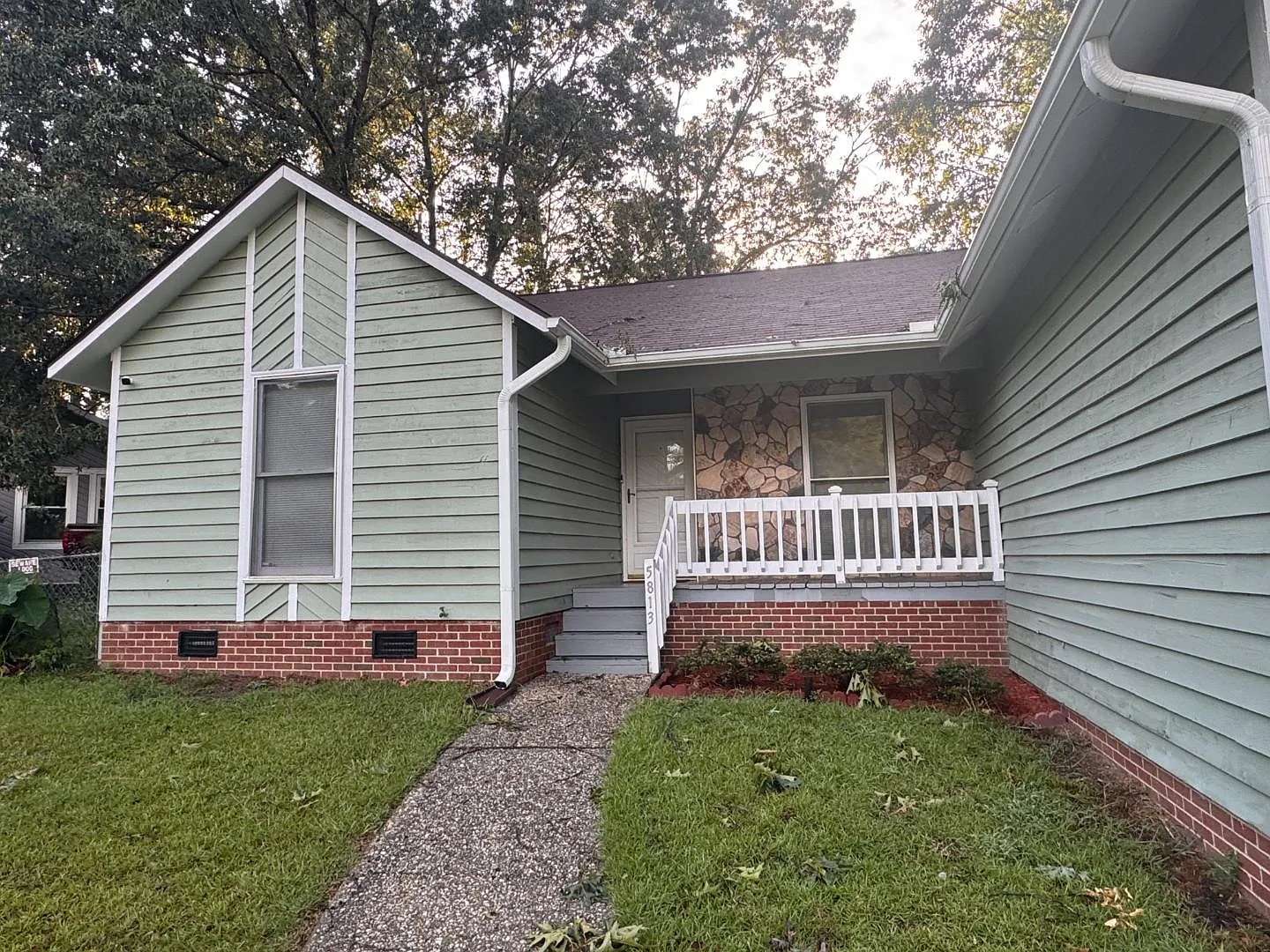 5813 Horton Pl — Photo 4