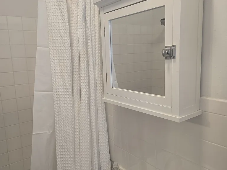 1622 Bainbridge St #3F — Photo 44