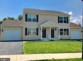 518 Dakemich Ct, Enola, PA 17025