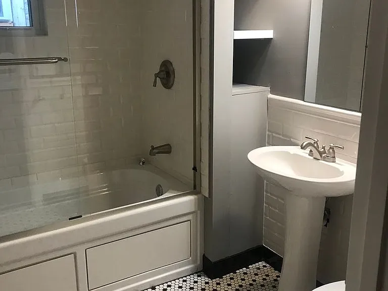 4744 Friendship Ave — Photo 16