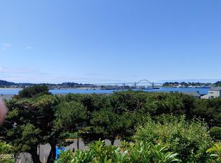 1000 SE Bay Blvd #425-426, Newport, OR