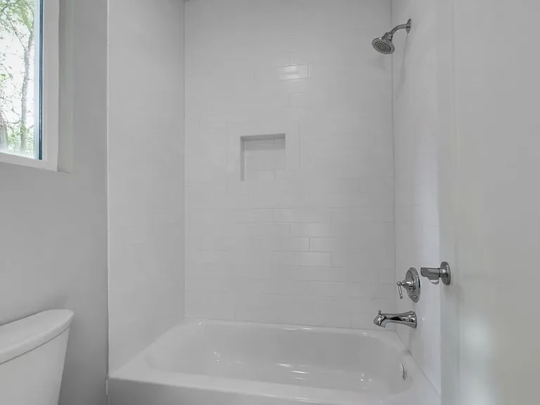 227 Oceola Ave #5 — Photo 17