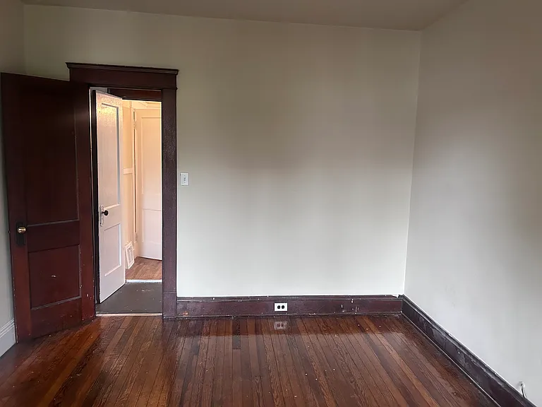 2893 E 118th St #2 — Photo 2