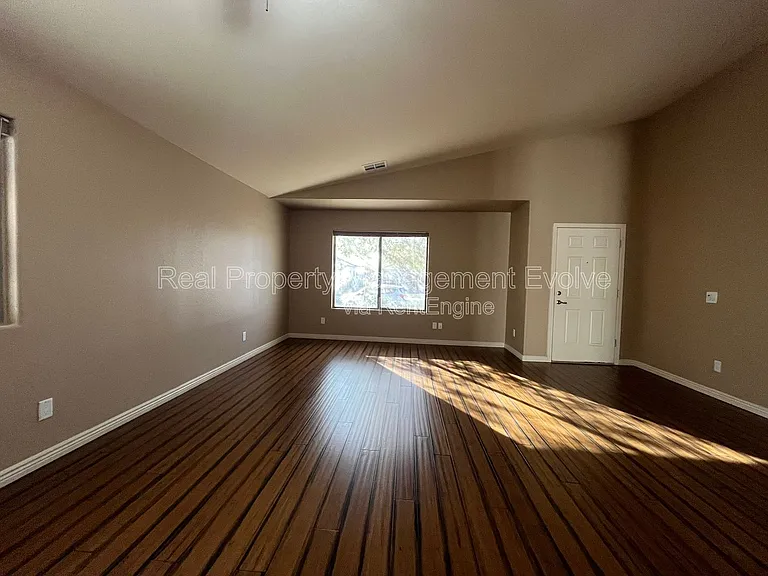 12022 W Morning Dove Dr — Photo 6