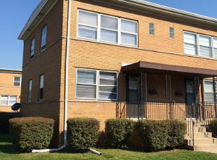1901-1902 Warwick Ave #1901, Whiting, IN 46394