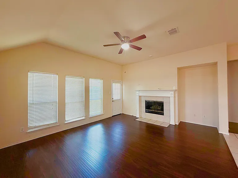 8520 Ontario Dr — Photo 11