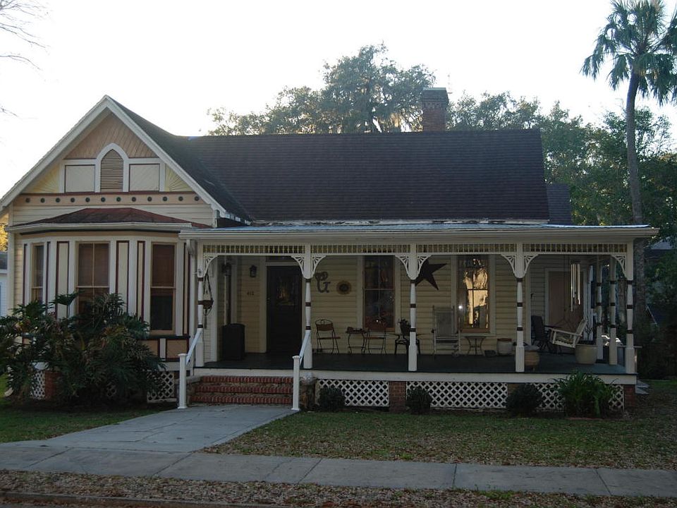 1st image of 414 SE Wenona Ave