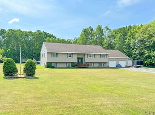 6680 Seavy Rd, Marcy, NY 13403