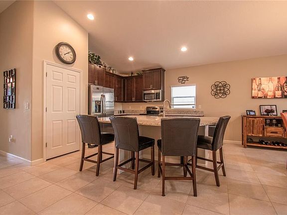 5th image of 1190 Dillard Dr SE