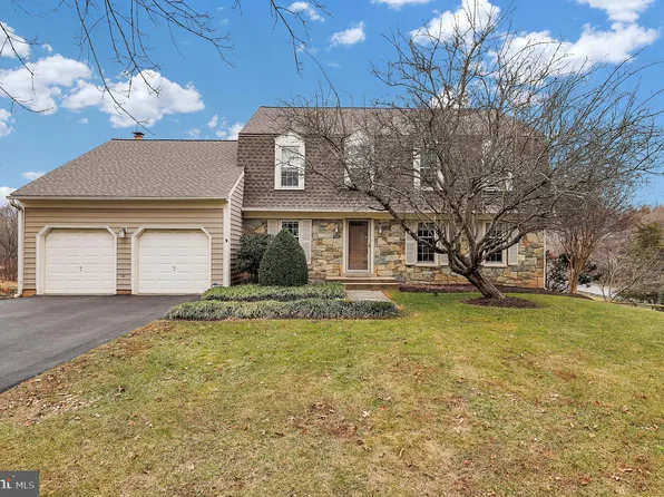 9101 Bakerhill Ct, Gaithersburg, MD 20886