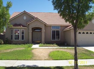 15877 W Stanislaus Ave, Kerman, CA