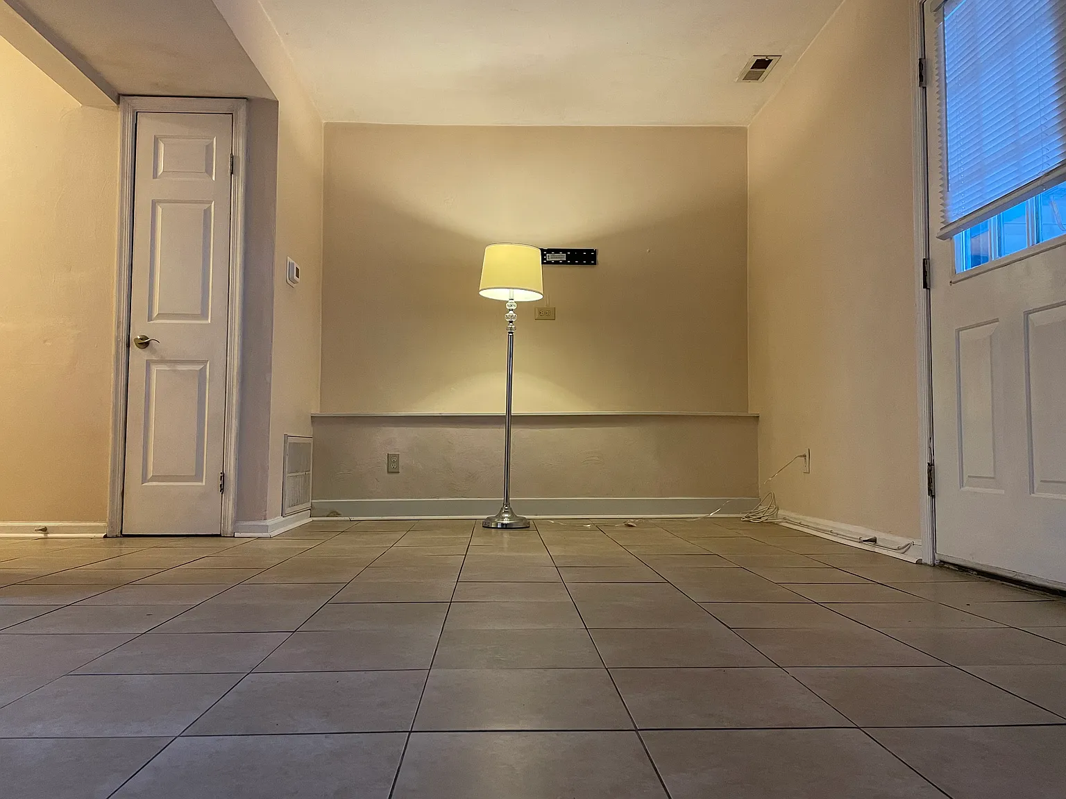 3 bed, 1254 sqft, $1,800 — Photo 4