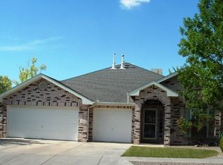 7008 Lorete Rd NW, Albuquerque, NM 87114