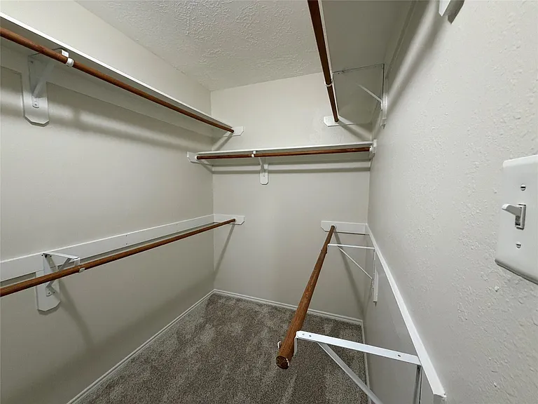 2131 Pickwick Pines Dr — Photo 15