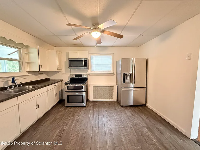 2920 Marvine Ave — Photo 8
