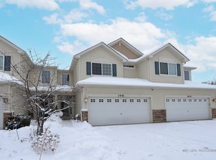 398 S Jade Ln, Round Lake, IL 60073