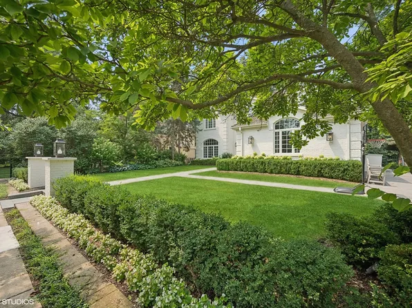 334 Woodland Ave, Winnetka, IL 60093