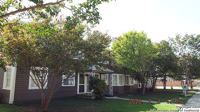1st image of 421 Maverick St #2