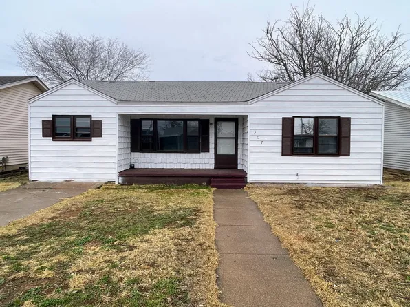 307 34th St, Snyder, TX 79549