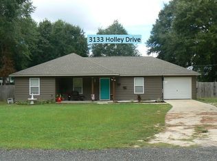 3133 Holley Dr, Crestview, FL 32539