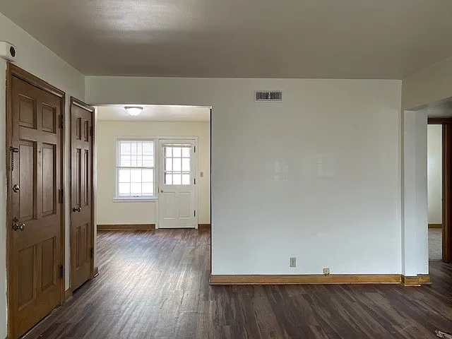 611 E Henry Clay St #3 — Photo 7