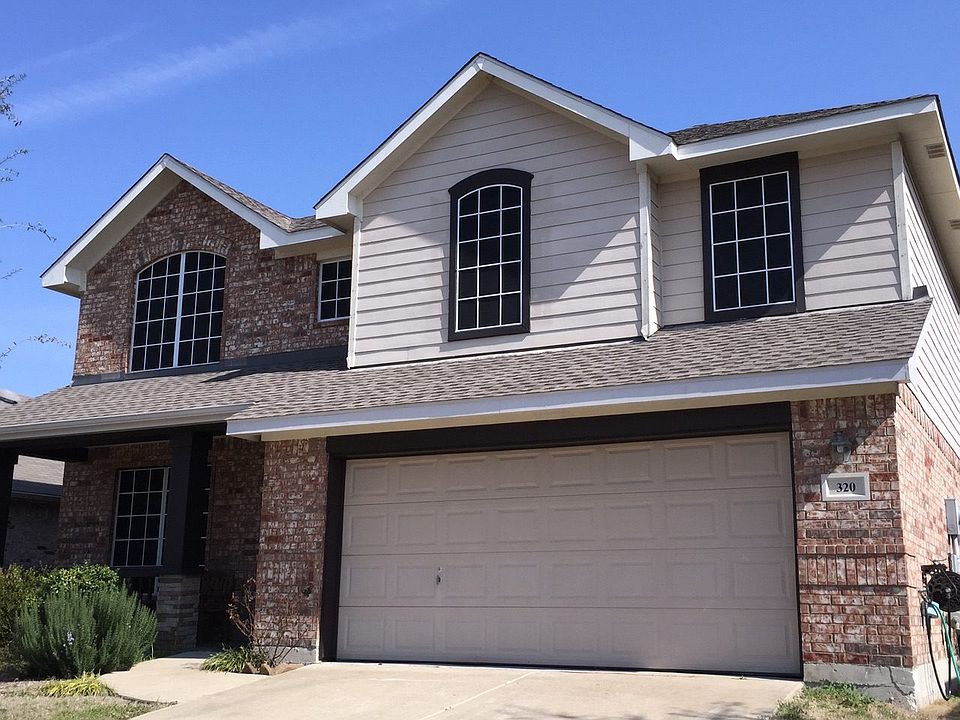 1st image of 320 Chinaberry Dr