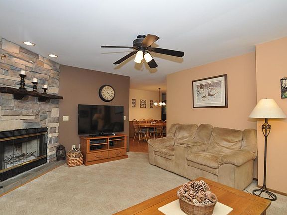 5th image of W1361 Woods Dr
