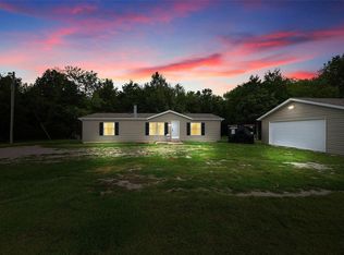 696 Highway Ee, Winfield, MO 63389