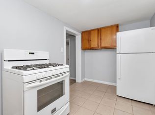 8007 S Eberhart Ave, Chicago, IL 60619