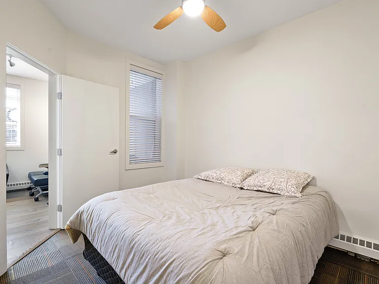 333 22nd Ave SW #106 — Photo 26