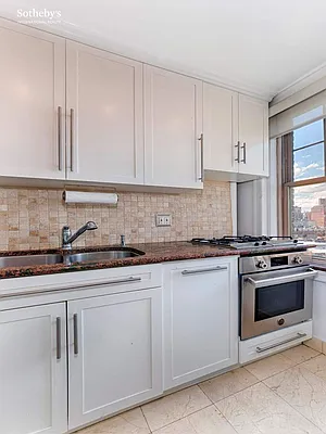 Rented by Sotheby's International Realty | media 9