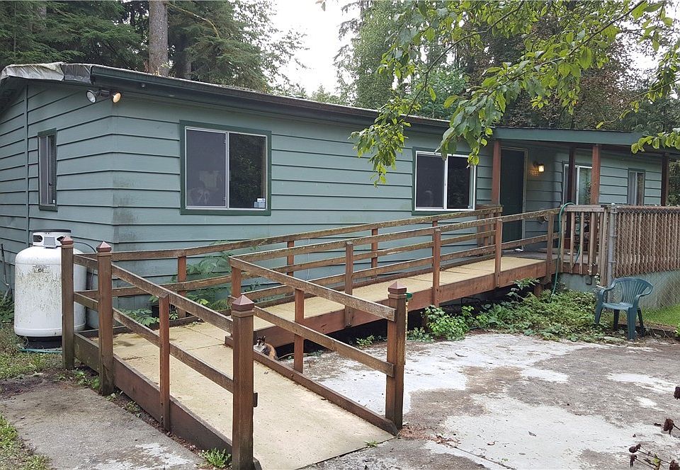 1st image of 22030 S River Dr