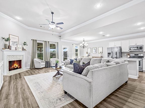 3rd image of 13790 Arbor Walk Dr