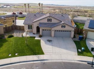 4100 Bright Shadow Ln, Bakersfield, CA 93306