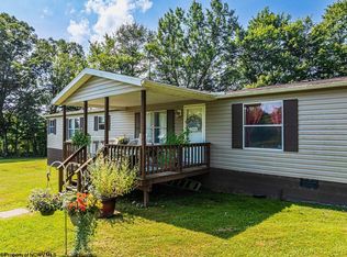 1698 Little Sandy Rd, Bruceton Mills, WV 26525