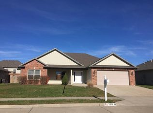 5801 Islip Dr, Columbia, MO 65201