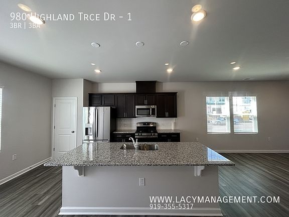 5th image of 980 Highland Trace Dr #1