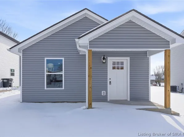 211 Guilford Avenue, Charlestown, IN 47111