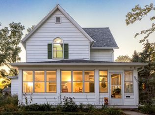 736 7th St, Nevada, IA 50201