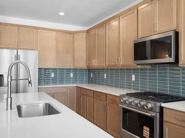 58 Cadena Loop, White Rock, NM 87547