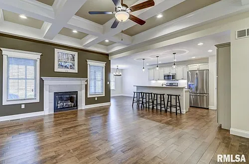 1811 Spartan Dr Photo 1
