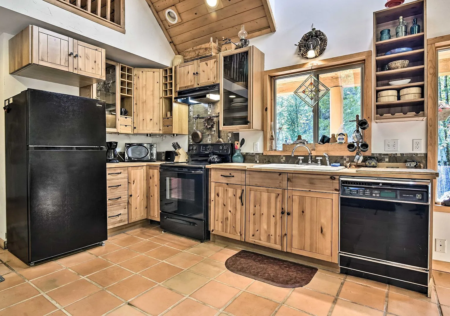 21561 E. Hideaway Ln. — Photo 3