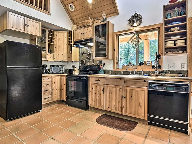 21561 E Hideaway Ln — Photo 3