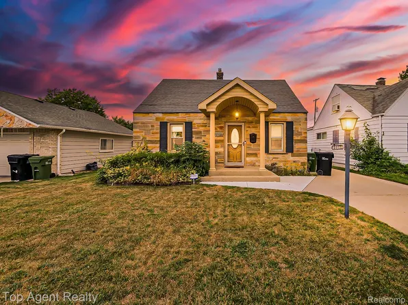 17236 Euclid Ave, Allen Park, MI 48101