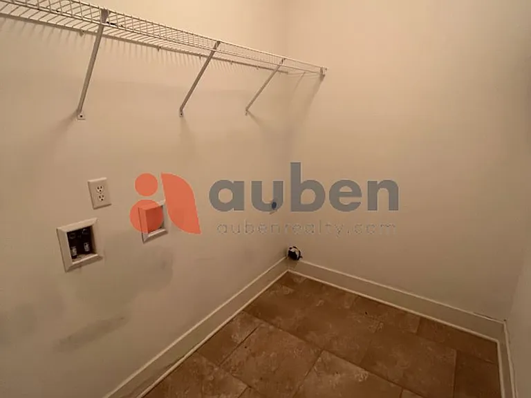 7302 Klingler Ln — Photo 18